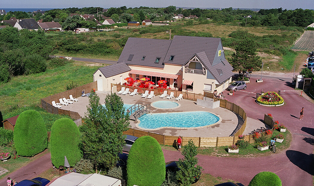 Campings avec piscine extérieure en Normandie